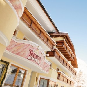 hotel trisanna im zentrum von ischgl