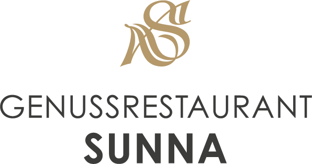 Logo of Genussrestaurant Sunna featuring elegant, intertwined golden initials above the restaurant name in black capital letters, capturing the sophistication of a premier dining spot in Restaurant Ischgl.